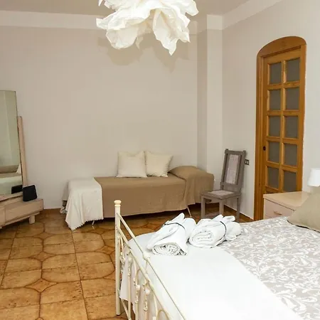 Seascape - Noemi's 3* Vico Equense