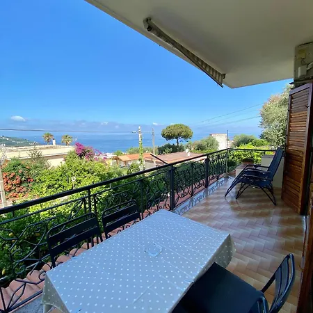 Seascape - Noemi's 3*